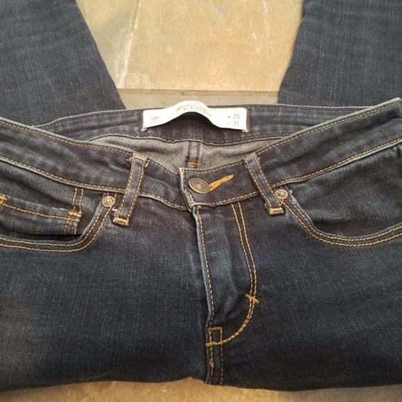 Abercrombie & Fitch Women's Jeans - Picture 2 of 3